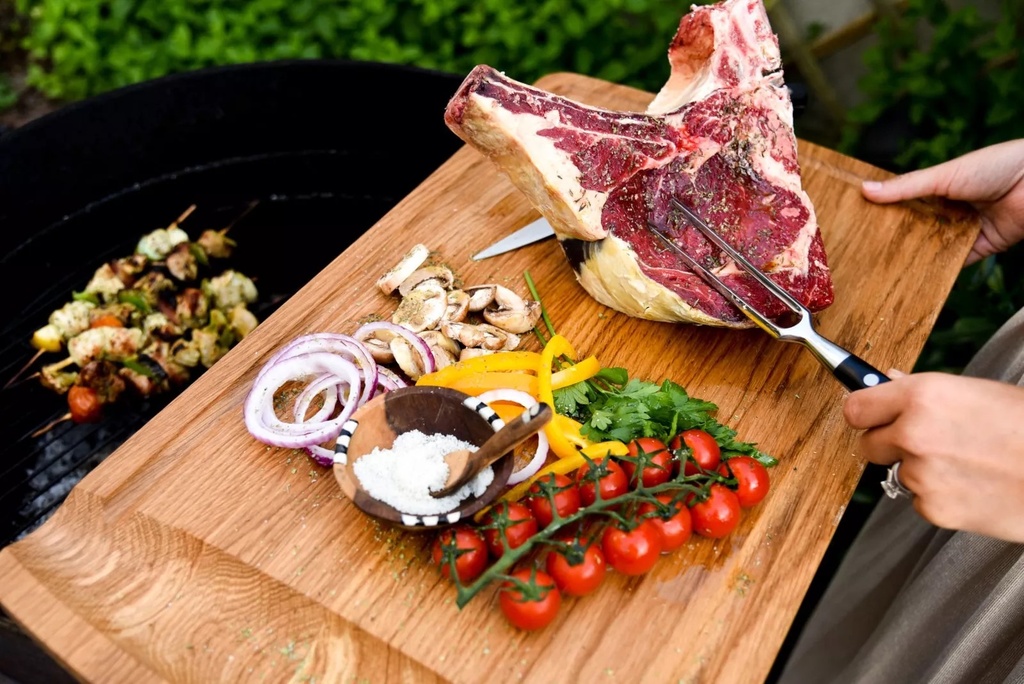 Planche à découper chêne Grand GERMINAL avec rigole à jus