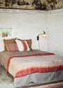 Coussin Chenille blanc et brick