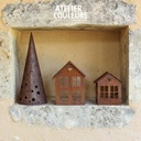 Maison métal rouille coeur H 22 x15 x15 cm