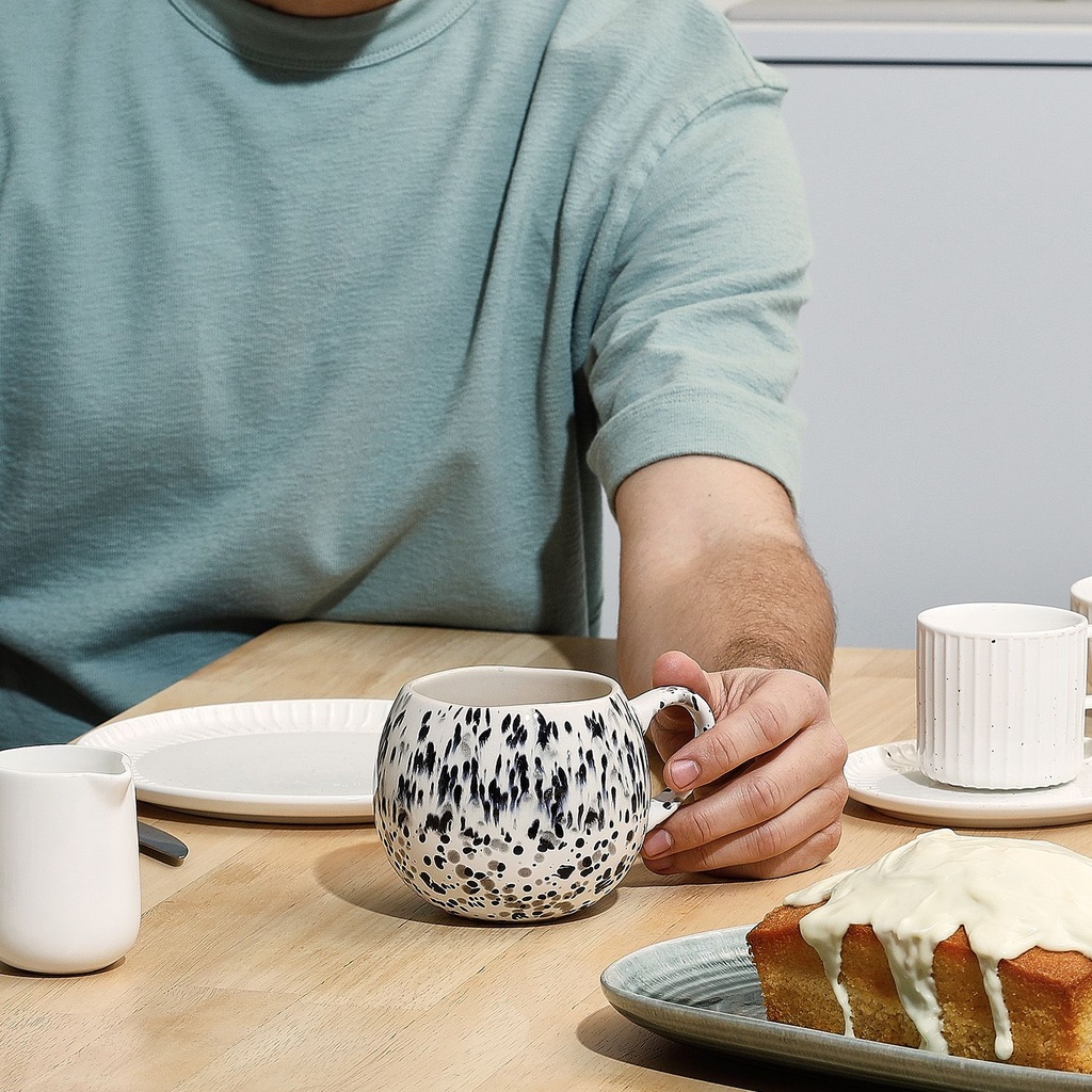 Mug 46cl moucheté noir