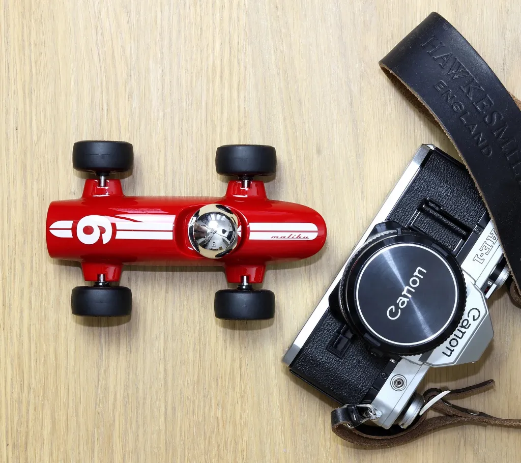 Voiture Verve Malibu Ross - Rouge - 4.webp