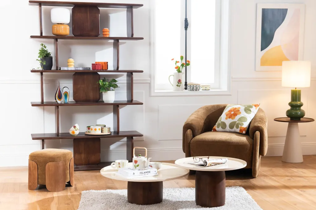Fauteuil lounge tissu bronze | Structure contreplaqué & assise mousse | Design contemporain volumineux 4.webp