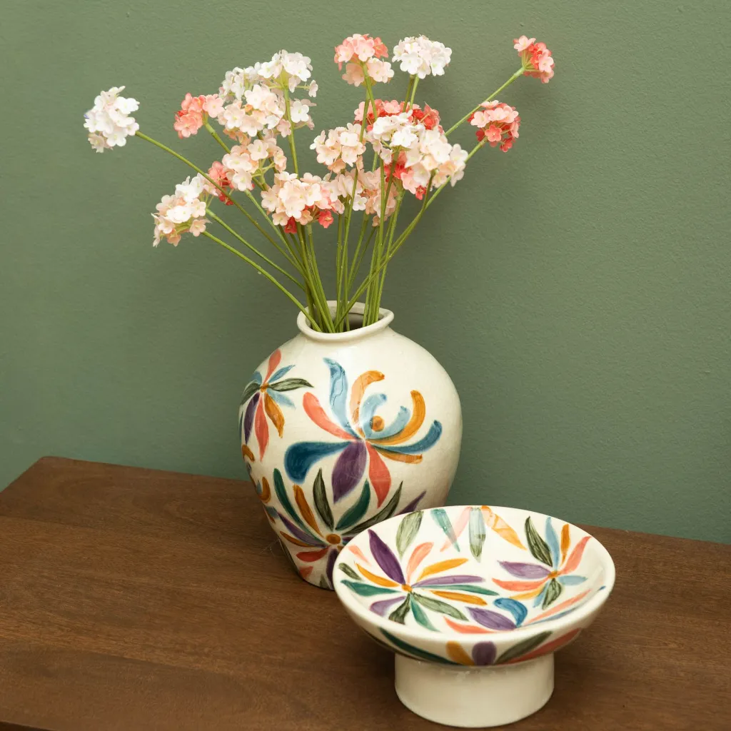 Vase en céramique émaillée peint main – Ø17 x H21 cm | Décor floral coloré & artisanal 3.webp